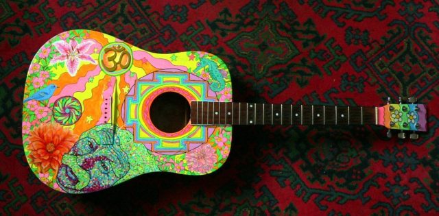 Como Tocar o Ritmo Rock no Violão?