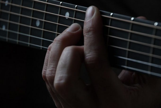 Como Fazer Pestanas no Violão Como Fazer Pestanas no Violão