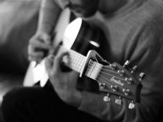 Como Trocar Mais Rápido os Acordes de Violão Como Trocar Mais Rápido os Acordes de Violão