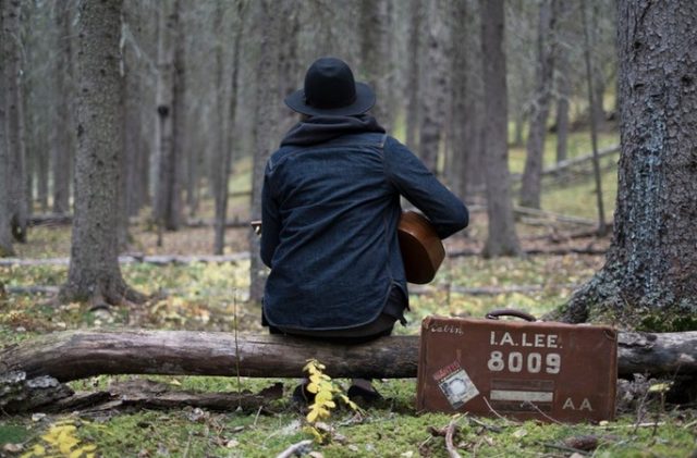 Solos Fáceis para Violão: A Mala é Falsa (Felipe Araújo) Como tocar: A mala é falsa (Felipe Araújo)