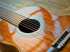 Como usar o CAGED nas Escalas de Violão