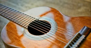 Como usar o CAGED nas Escalas de Violão